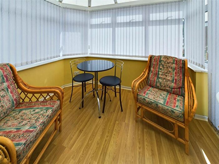 2 Bedroom Bungalow For Sale In Surfleet Close, Wollaton, Nottinghamshire, NG8