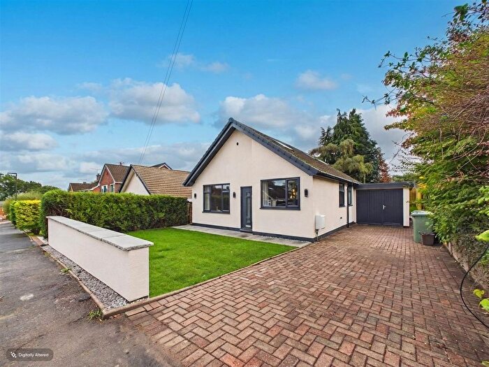 2 Bedroom Detached Bungalow For Sale In Cooke Close, Old Tupton, Chesterfield, S42