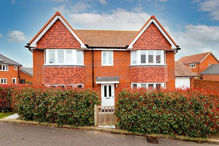 5 Bedroom Detached House For Sale In Davey Way, Hurstpierpoint, BN6