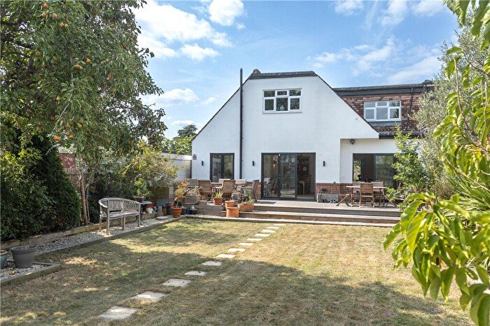 4 Bedroom Semi-Detached House For Sale In Matlock Way, New Malden, KT3