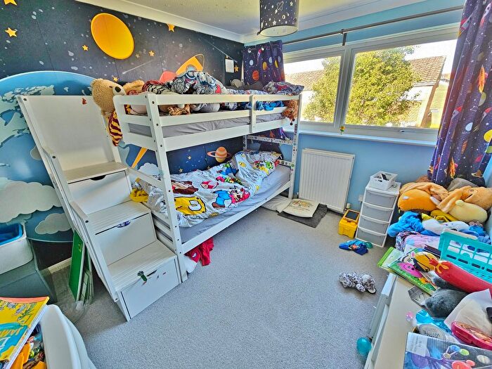 3 Bedroom End Terrace House For Sale In Coniston Walk, Fareham, PO14