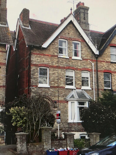 1 Bedroom Flat To Rent In Old Dover Road, Canterbury, CT1