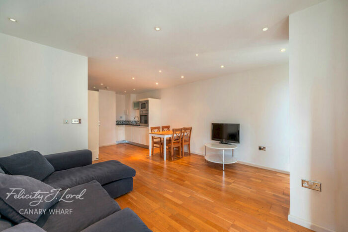 1 Bedroom Apartment For Sale In Ability Place, Millharbour, London, E14