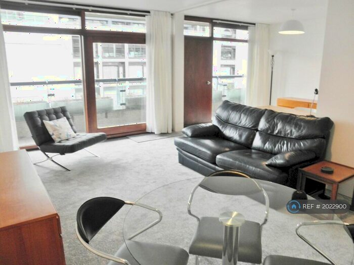 1 Bedroom Flat To Rent In Andrewes House, London, EC2Y