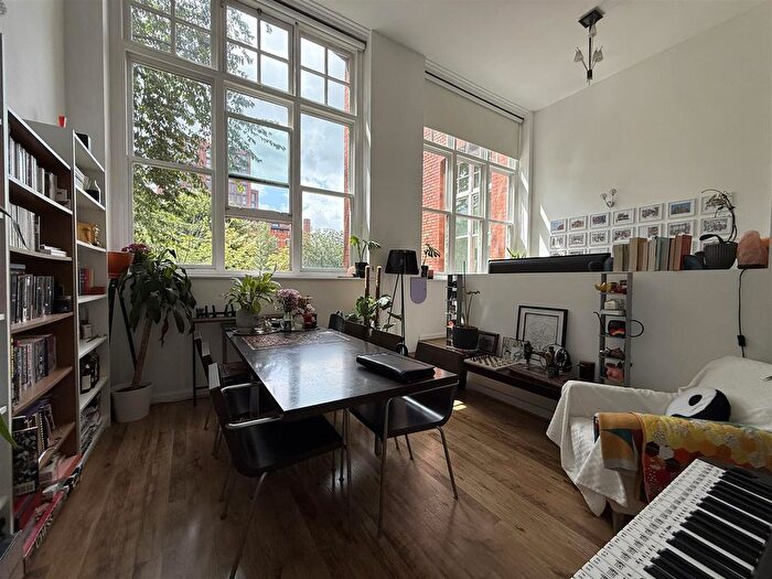 1 Bedroom Flat To Rent In Lexington, Chorlton Street, Manchester, M1