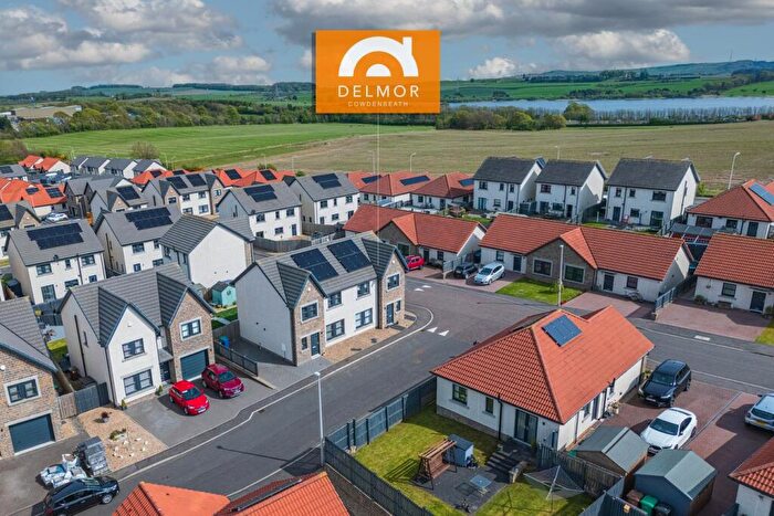 3 Bedroom Semi-Detached Villa For Sale In Joe Temperley Wynd, Lochgelly, KY5