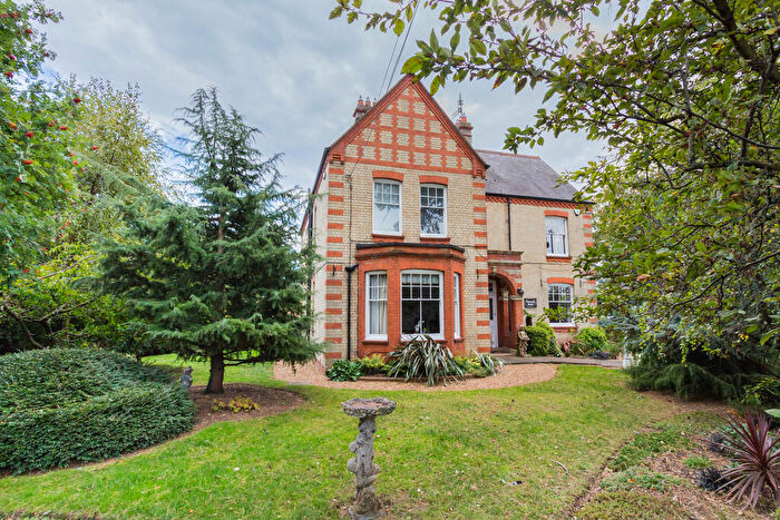 5 Bedroom Detached House To Rent In Irthlingborough Road, Finedon, NN9