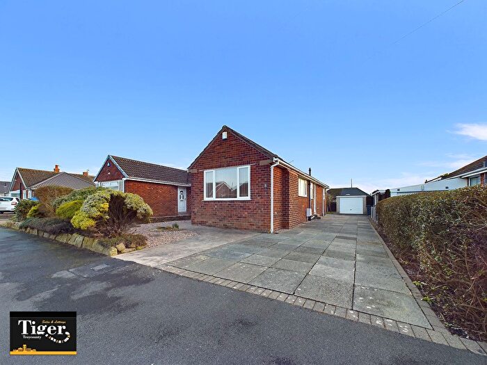 2 Bedroom Semi Detached Bungalow To Rent In Vermont Grove, Thornton-Cleveleys, FY5