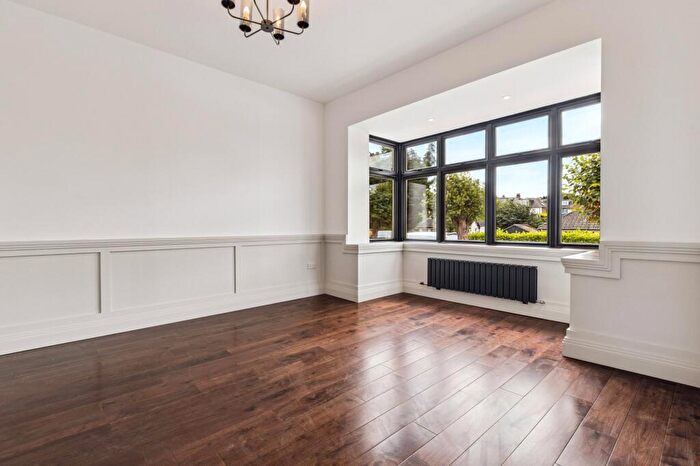 5 Bedroom Detached House For Sale In Fernleigh Road, Newlands, Glasgow, G43