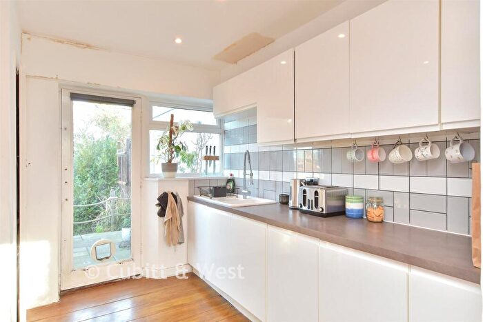 3 Bedroom Semi-Detached House For Sale In Denton Drive, Hollingbury, Brighton, East Sussex, BN1