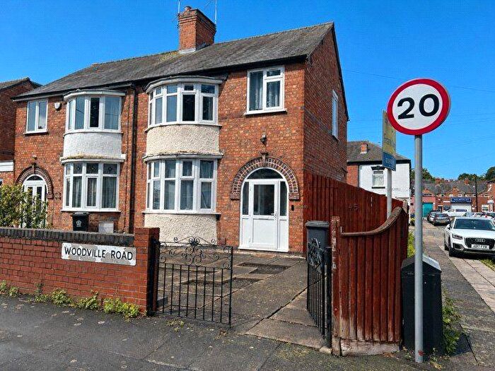 3 Bedroom Semi Detached House For Sale In Woodville Road, Leicester, LE3