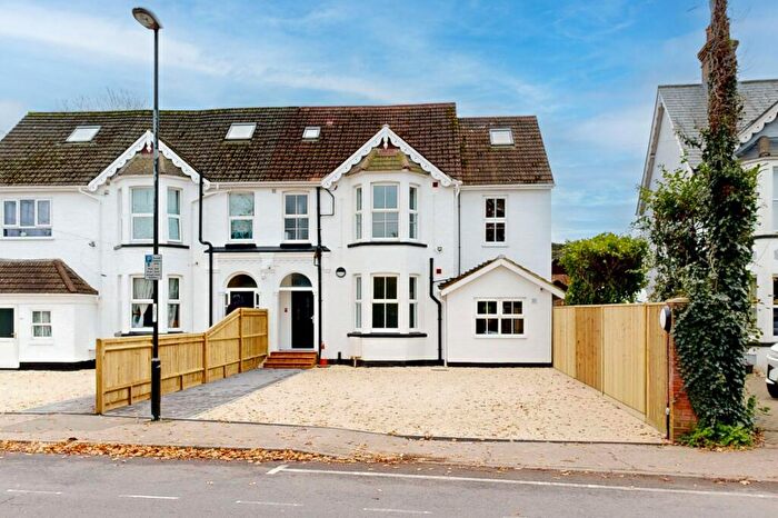 Studio To Rent In Ifield Road, Crawley, RH11