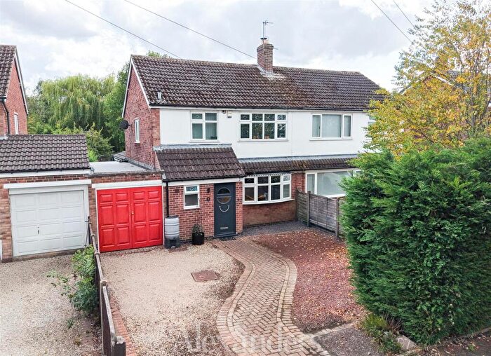 3 Bedroom Semi-Detached House For Sale In Arnolds Crescent, Newbold Verdon, LE9
