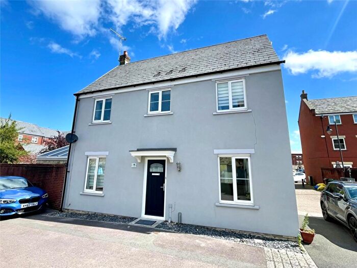 3 Bedroom Detached House To Rent In Gaveller Road, Redhouse, Swindon, Wiltshire, SN25