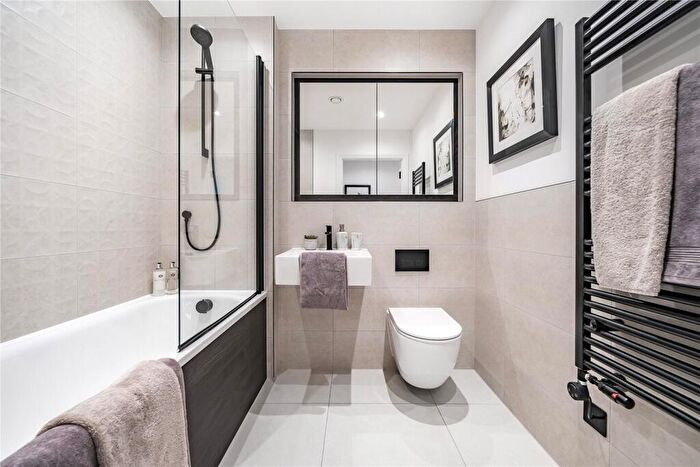 1 Bedroom Apartment For Sale In Station Road, Sidcup, DA15
