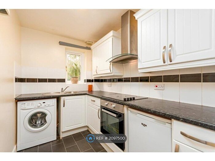 2 Bedroom End Of Terrace House To Rent In Warwick Road, Wellesbourne, Warwick, CV35