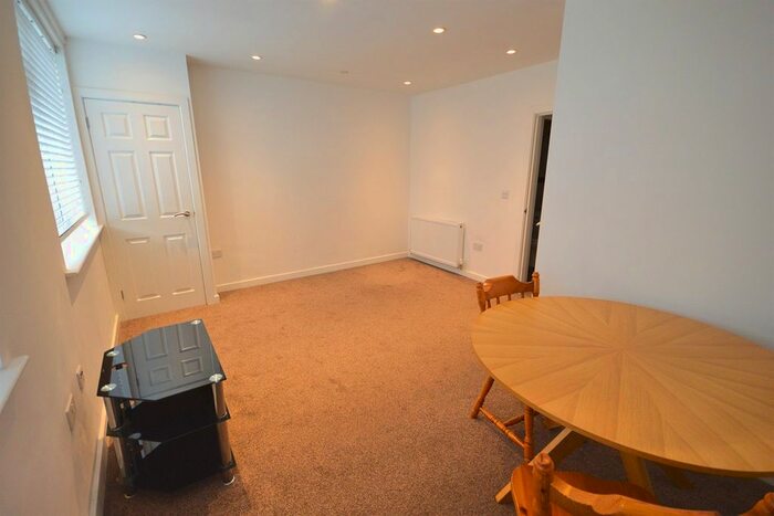 1 Bedroom Flat To Rent In Marsland Road, Sale, M33