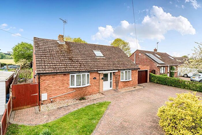 3 Bedroom Chalet For Sale In Ninn Lane, Great Chart, Ashford, TN23