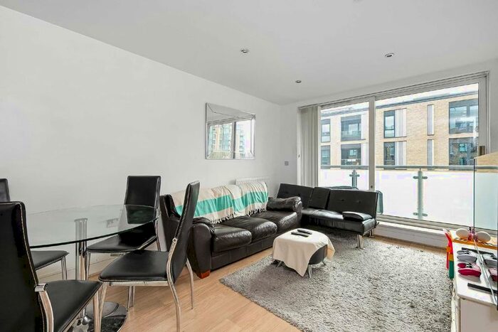 2 Bedroom Flat To Rent In Eltringham Street, London, SW18