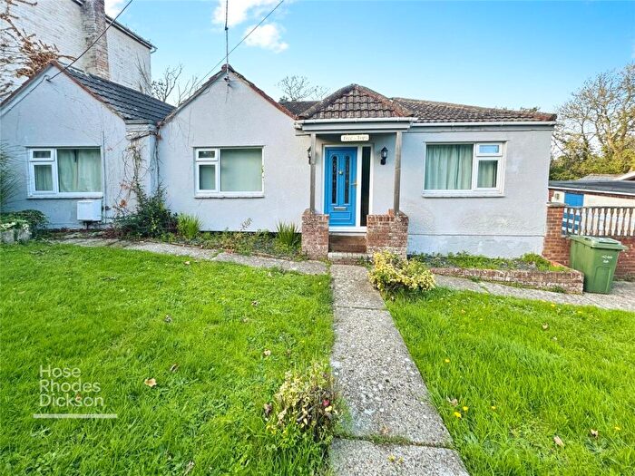 4 Bedroom Bungalow To Rent In Worsley Lane, PO31