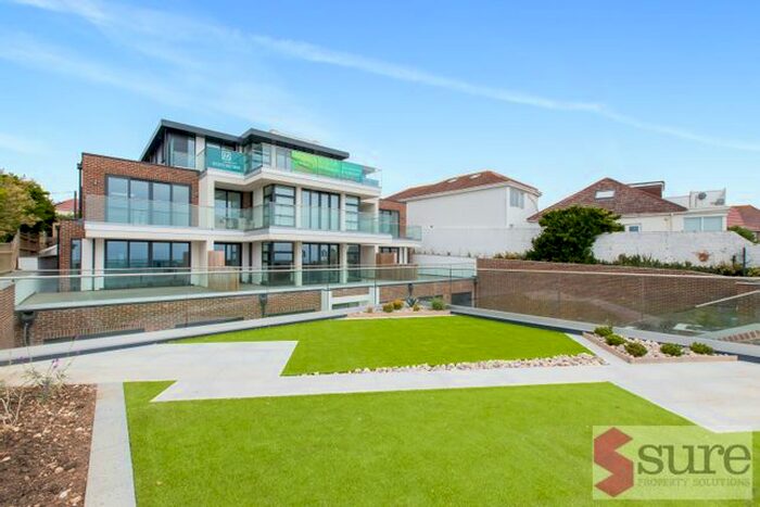 2 Bedroom Flat To Rent In Marine Drive, Rottingdean, Brighton, BN2