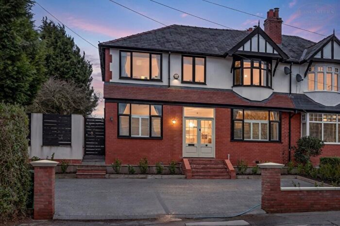 5 Bedroom Semi Detached House For Sale In Plodder Lane, Over Hulton, Bolton, BL5