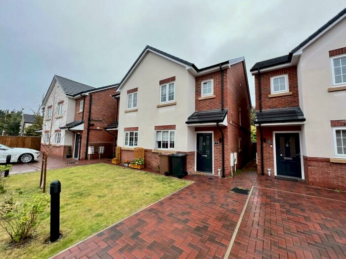 2 Bedroom Semi-Detached House To Rent In Barclay Place, Southport, PR8