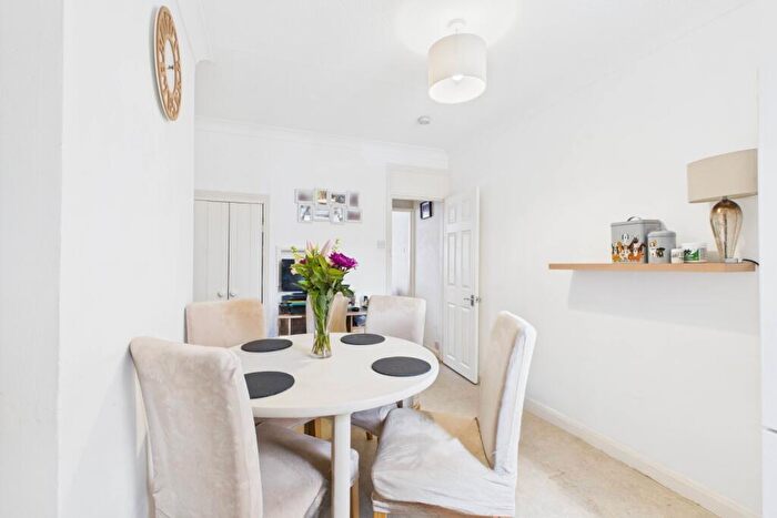 2 Bedroom Terraced House For Sale In Victoria Place, Bourne, Lincolnshire, PE10