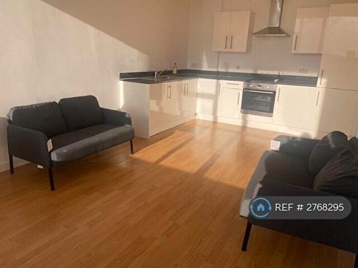2 Bedroom Flat To Rent In The Chocolate Box, Bournemouth, BH1
