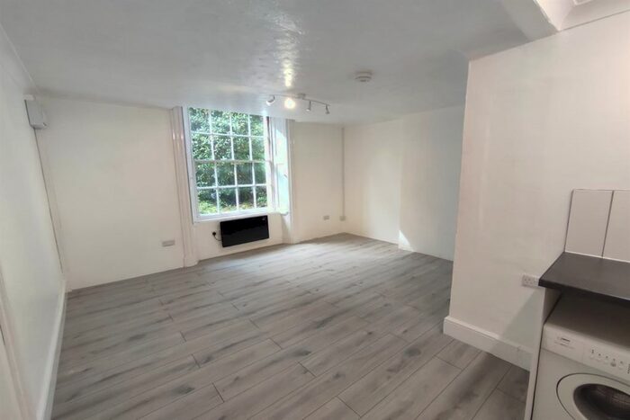 Studio To Rent In Upper Bognor Road, Bognor Regis, PO21 - Photo 3