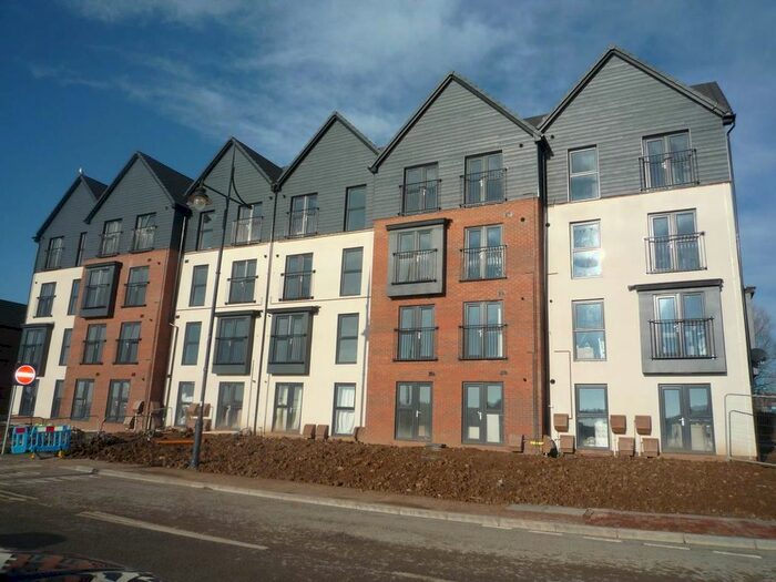 2 Bedroom Flat To Rent In Cei Tir Y Castell, Barry, Vale Of Glamorgan, CF63