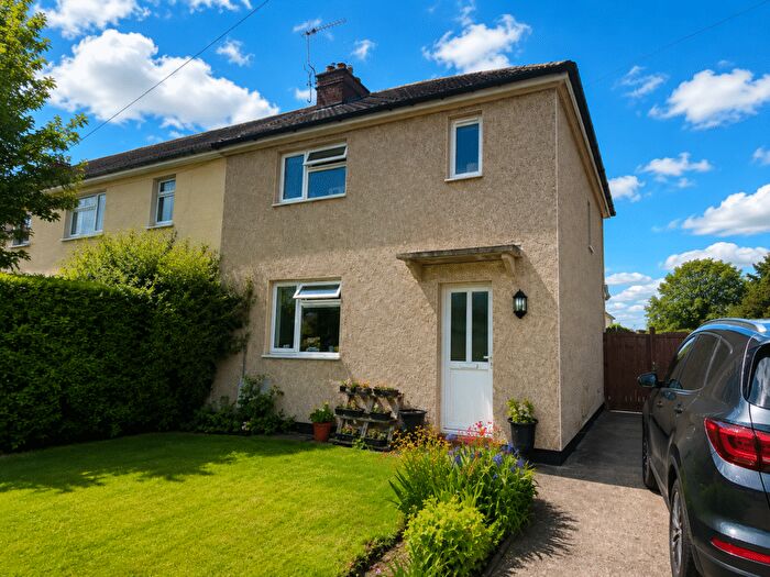 2 Bedroom Semi-Detached House To Rent In Lindsell Crescent, Biggleswade, SG18