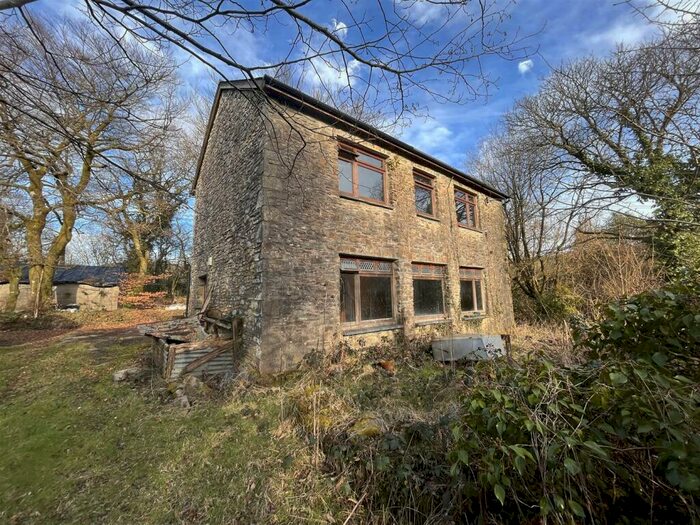 4 Bedroom Smallholding For Sale In Ffarmers, Llanwrda, SA19