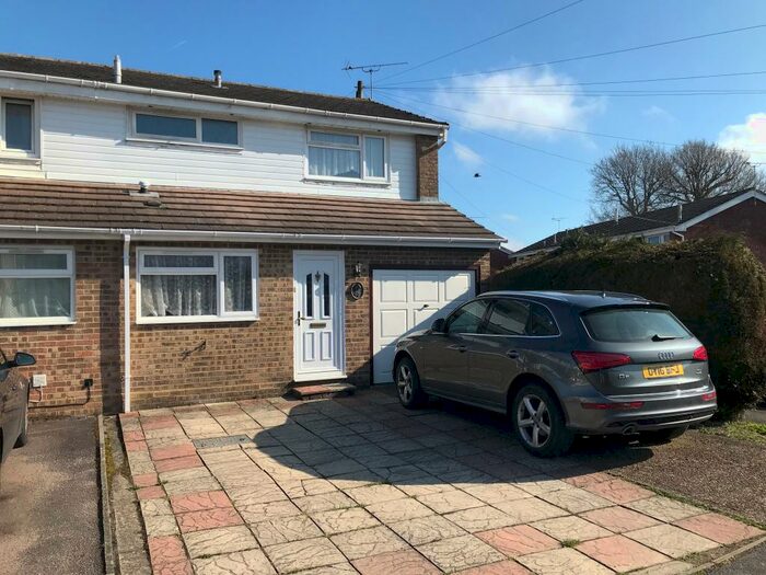 3 Bedroom House To Rent In Wildburn Close, Calmore, Southampton, SO40