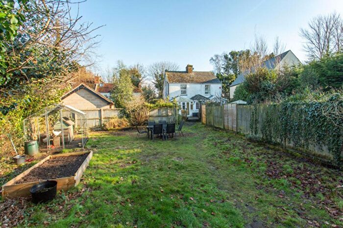 2 Bedroom Cottage For Sale In Park Lane, Preston, CT3