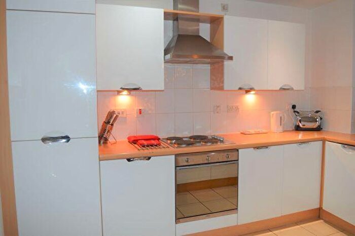 2 Bedroom Apartment To Rent In The Chimes, Vicar Lane, Sheffield, S1