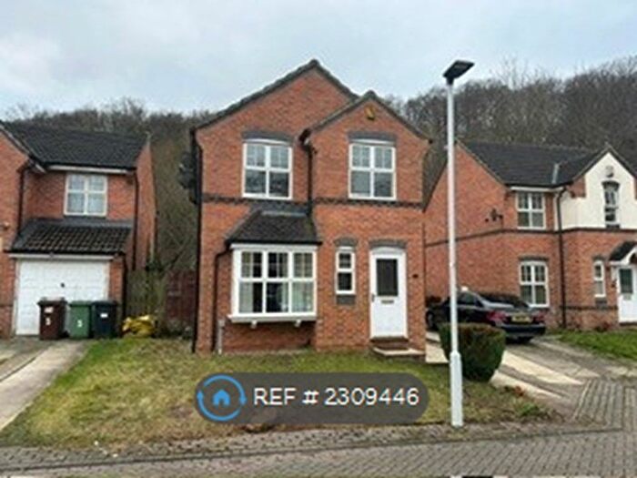3 Bedroom Detached House To Rent In Pickard Bank, Leeds, LS6