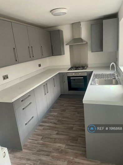 2 Bedroom Semi-Detached House To Rent In Booth Street, Stalybridge, SK15