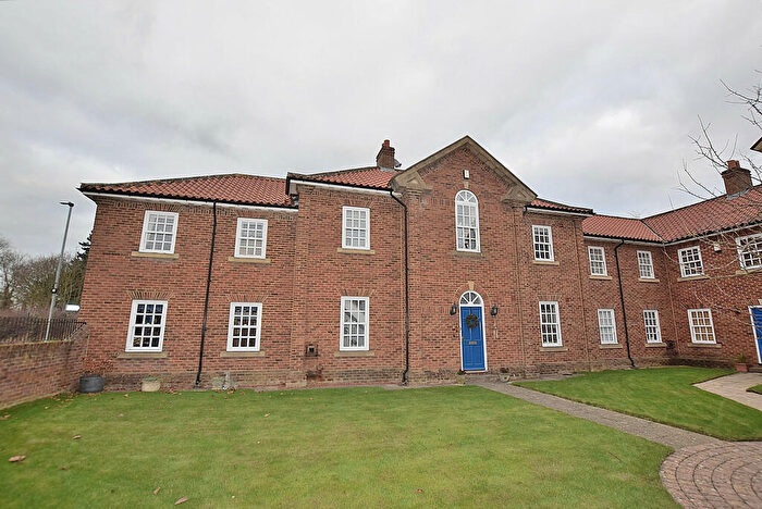 4 Bedroom Semi-Detached House For Sale In Manor Court, Scorton, DL10