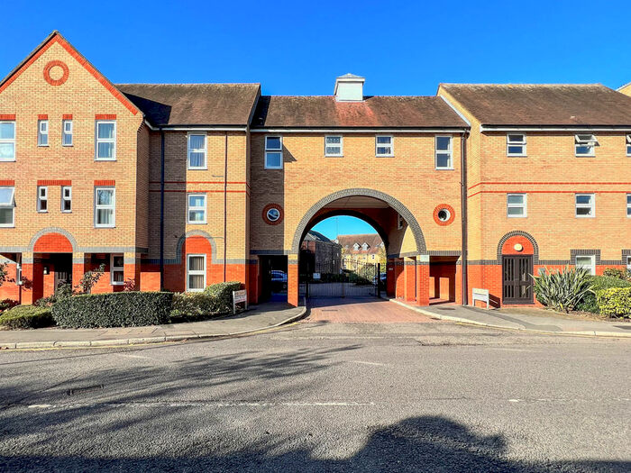 1 Bedroom Apartment To Rent In Railway Street, Hertford, SG14