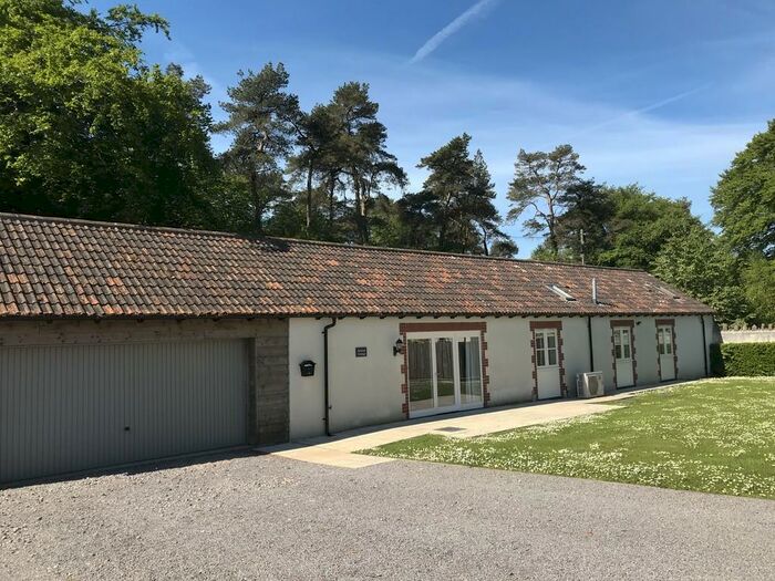 3 Bedroom Barn Conversion To Rent In Plummers Lane, Priddy, BA5