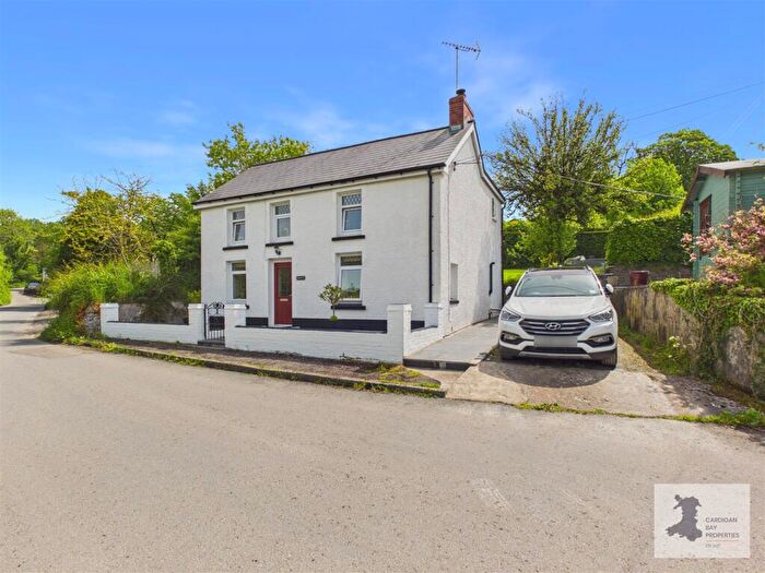 3 Bedroom Detached House For Sale In Cribyn, Lampeter, SA48
