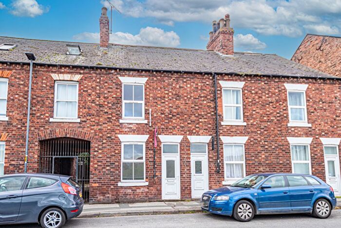 2 Bedroom Terraced House For Sale In Ousegate, Selby, North Yorkshire, YO8
