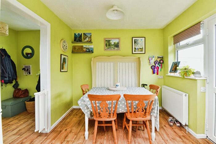 2 Bedroom Semi-Detached Bungalow For Sale In Melrose Close, Warminster, BA12