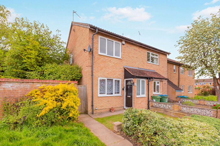 2 Bedroom Semi-Detached House To Rent In Orwell Drive, Aylesbury, HP21