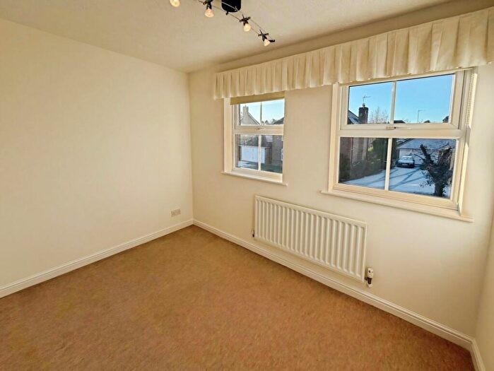 4 Bedroom Detached House To Rent In Lapwing Drive, Hampton-In-Arden, B92