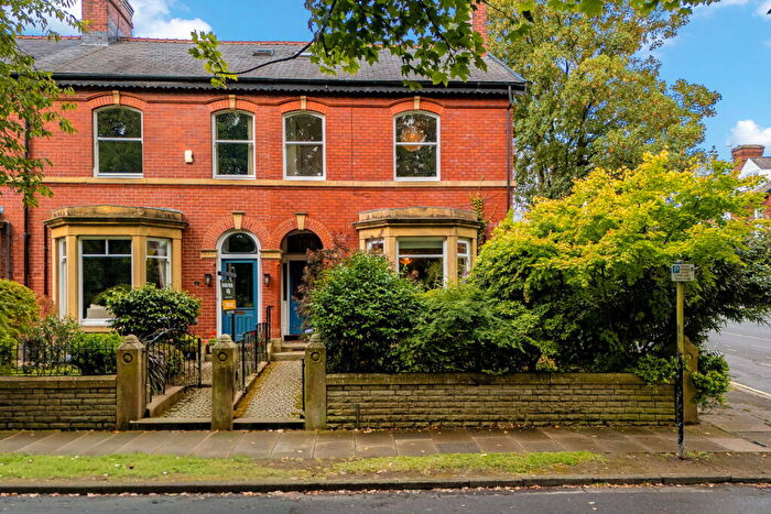4 Bedroom End Of Terrace House For Sale In Hamilton Road, Whitefield, Manchester, M45
