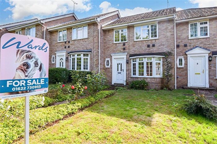 3 Bedroom Terraced House For Sale In Willington Street, Maidstone, Kent, ME15