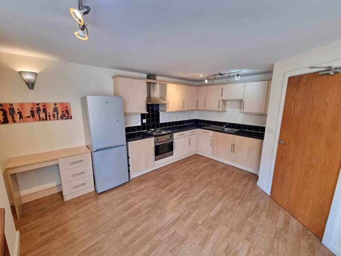 1 Bedroom Flat To Rent In Landmark House, City Centre, Bradford, BD1