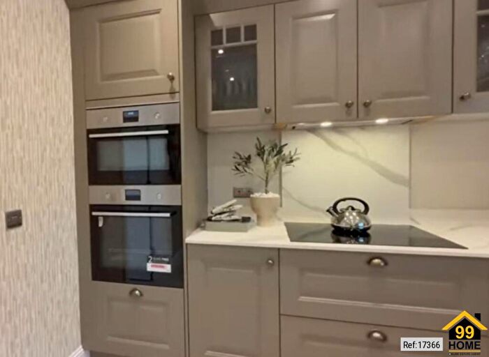 2 Bedroom Flat To Rent In St Cross Street, London, EC1N